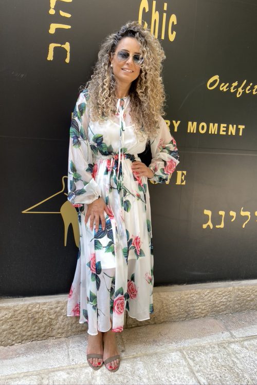 שמלה פרחונית רומנטית