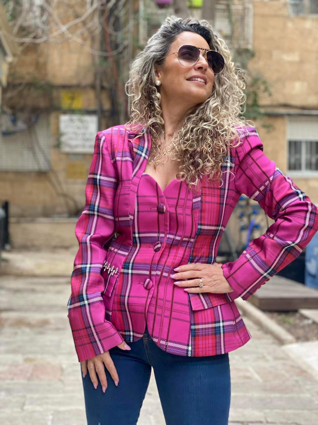⁦בלייזר משבצות עם מפתח גב⁩ – תמונה ⁦5⁩